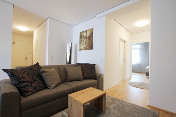 Übergangswohnung Terrassen-Wohnung Penzing: Sitzgruppe