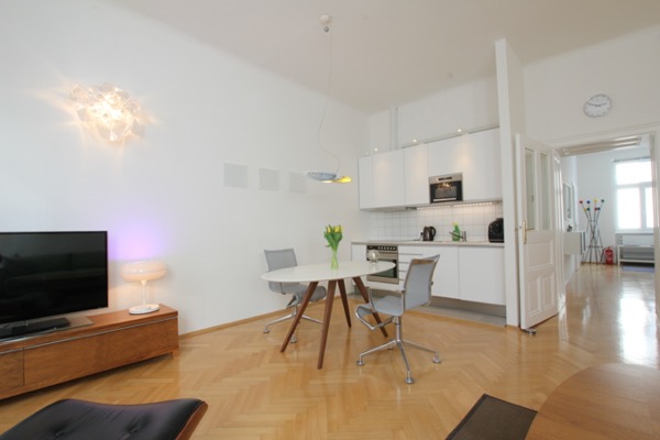 Übergangswohnung Westbahnstraße: Wohnzimmer